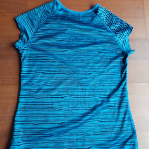 Champion Workout T-Shirt - Picture 2 of 3